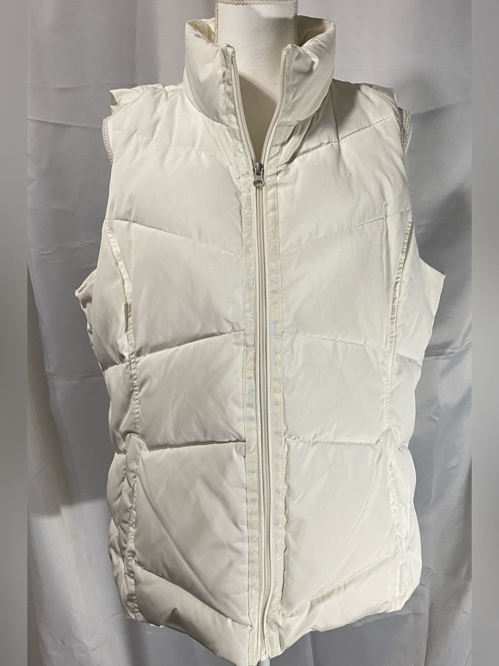 LANDS ’END Ivory Vest Jacket